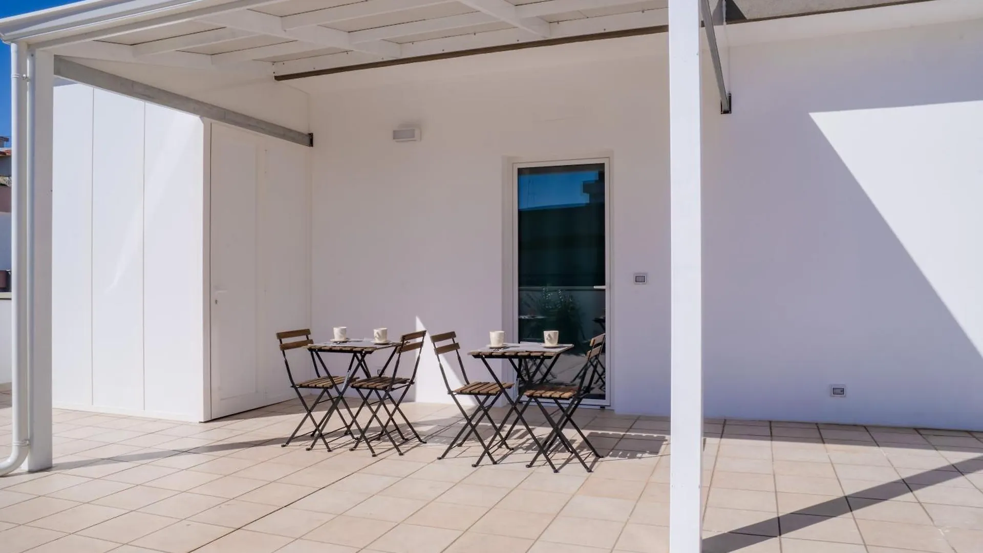 La Terrazza Del Galateo Διαμέρισμα Μπάρι 0*,